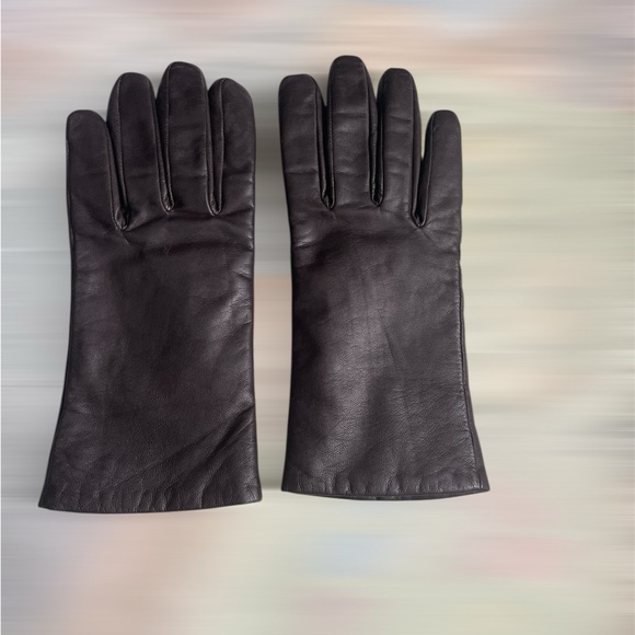 Isotoner Women's Brown 
Leather Fleece Lined Gloves Size 7.5 - Picture 2 of 5